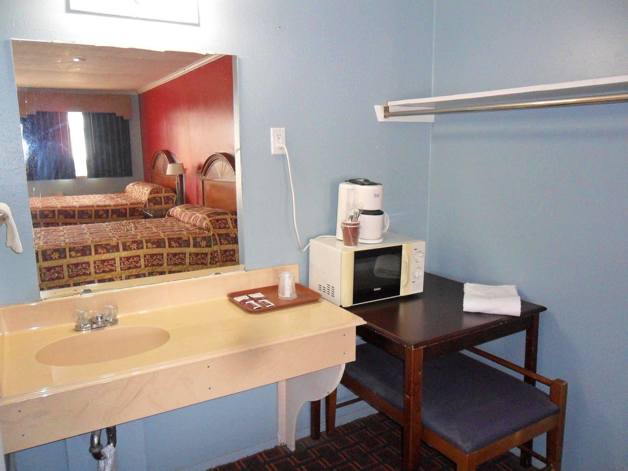 A-Ok Motel Muenster Екстериор снимка