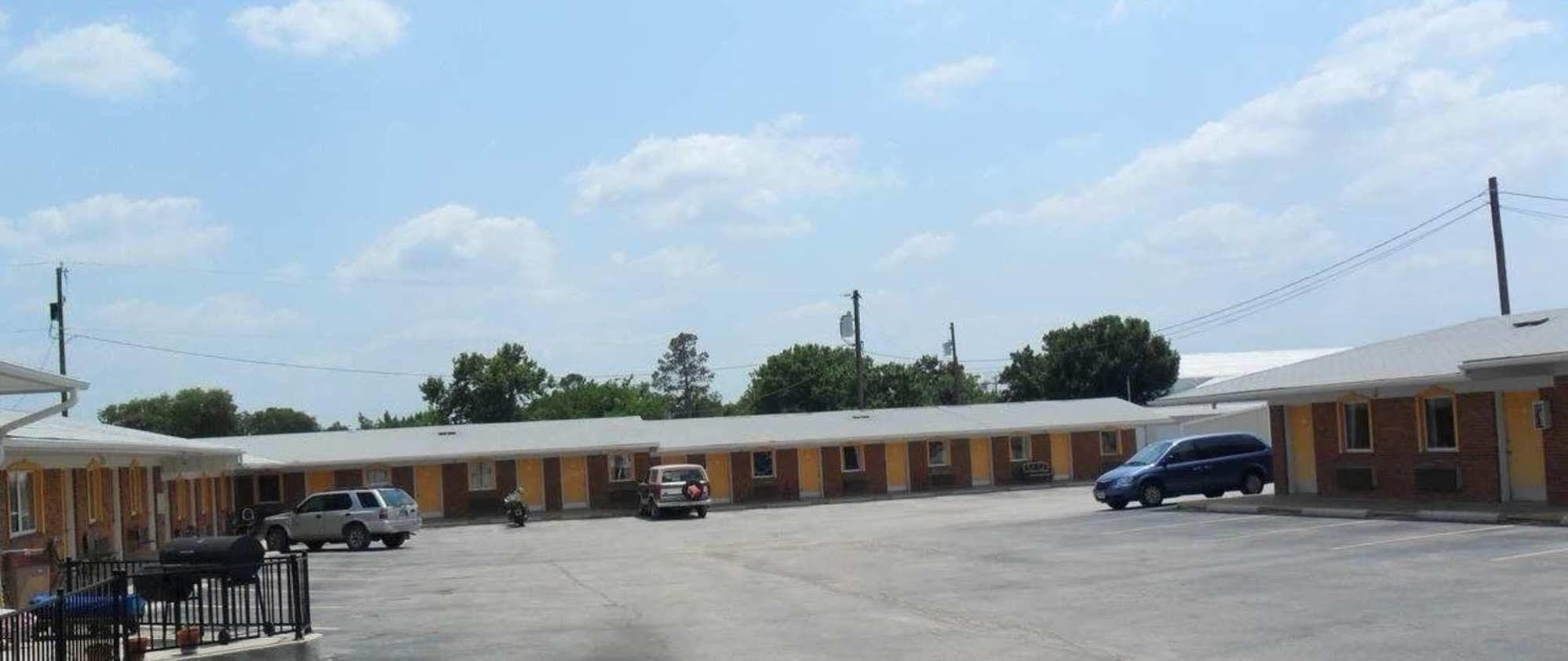 A-Ok Motel Muenster Екстериор снимка