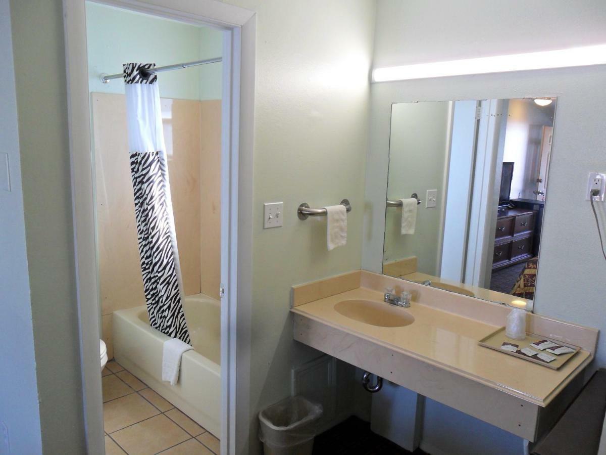 A-Ok Motel Muenster Екстериор снимка