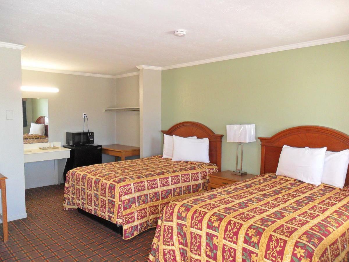 A-Ok Motel Muenster Екстериор снимка