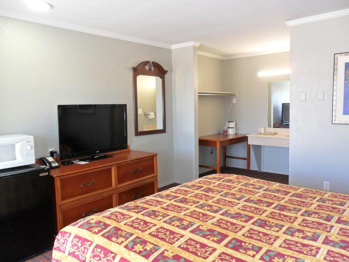 A-Ok Motel Muenster Екстериор снимка